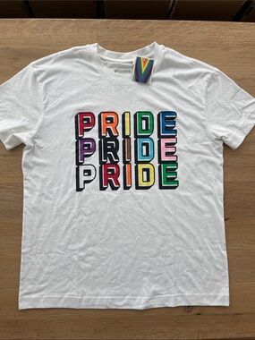 Multicolor Graphic White Crew Neck T-Shirt